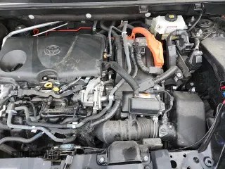 ✅ 2021 Toyota RAV4 Hybrid Limited • VIN: 4T3D6RFV9MU057273 • Lot: 86131145. Listed on Copart with 32,524 mi. Free auction sales archive from the USA and detailed vehicle history report at DreamBid. Image 16.