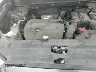 ✅ 2017 Mitsubishi Outlander ES • VIN: JA4AP3AU7HZ004289 • Lot: 58673325. Listed on Copart with 80,684 mi. Free auction sales archive from the USA and detailed vehicle history report at DreamBid. Image 13.