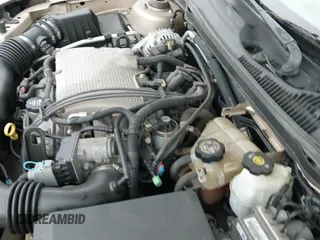 2004 Chevrolet Malibu LT z VIN 1G1ZU54884F243883, wystawiony jako IAAI lot #42742595 z przebiegiem 74 841 mil mil oraz . Historia ofert i sprzedaży dostępna na DreamBid. Obrazek 19.