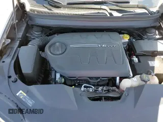 ✅ 2021 Jeep Cherokee Latitude Lux • VIN: 1C4PJMMX2MD147235 • Lot: 80337955. Wystawiony na Copart z przebiegiem 37 867 mil. Bezpłatny archiwum sprzedaży aukcyjnych z USA i szczegółowy raport historii pojazdu na DreamBid. Zdjęcie 16.