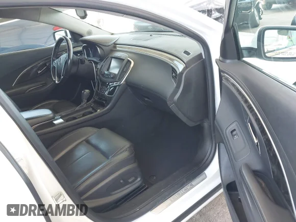 ✅ 2015 Buick LaCrosse Leather • VIN: 1G4GB5G30FF112790 • Lot: 45124326. Wystawiony na IAAI z przebiegiem 131 973 mil. Bezpłatny archiwum sprzedaży aukcyjnych z USA i szczegółowy raport historii pojazdu na DreamBid. Zdjęcie 5.