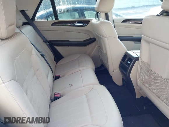 ✅ 2016 Mercedes-Benz GLE 350 • VIN: 4JGDA5JB8GA662274 • Lot: 44084961. Wystawiony na IAAI z przebiegiem 171 470 mil. Bezpłatny archiwum sprzedaży aukcyjnych z USA i szczegółowy raport historii pojazdu na DreamBid. Zdjęcie 8.