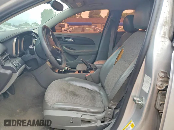 ✅ 2016 Chevrolet Malibu LT • VIN: 1G11C5SA0GF101425 • Лот: 58896966. Опубликован ранее на Copart с пробегом Не указан. Бесплатный доступ к архиву аукционных продаж из США и подробный отчёт об истории автомобиля на DreamBid. Изображение 7.