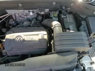 ✅ 2020 Volkswagen Atlas SE • VIN: 1V23C2CA6LC201875 • Lot: 87417525. Wystawiony na Copart z przebiegiem 88 164 mil. Bezpłatny archiwum sprzedaży aukcyjnych z USA i szczegółowy raport historii pojazdu na DreamBid. Zdjęcie 17.