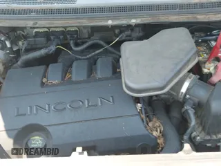 ✅ 2010 Lincoln MKX • VIN: 2LMDJ8JC5ABJ21550 • Лот: 42935691. Опубликован ранее на IAAI с пробегом Не указан. Бесплатный доступ к архиву аукционных продаж из США и подробный отчёт об истории автомобиля на DreamBid. Изображение 12.