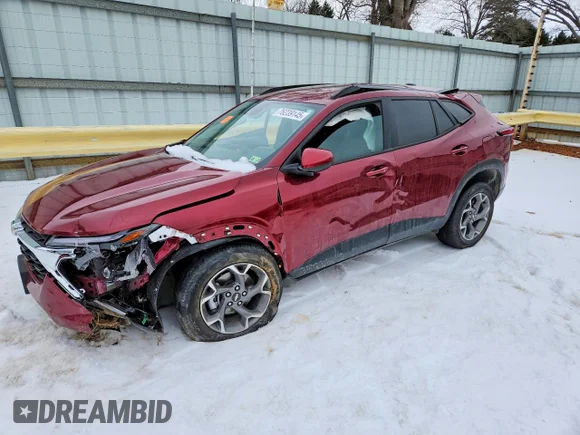 ✅ 2024 Chevrolet Trax LT • VIN: KL77LHE24RC133965 • Lot: 76239145. Wystawiony na Copart z przebiegiem Nie podano. Bezpłatny archiwum sprzedaży aukcyjnych z USA i szczegółowy raport historii pojazdu na DreamBid. Zdjęcie 1.