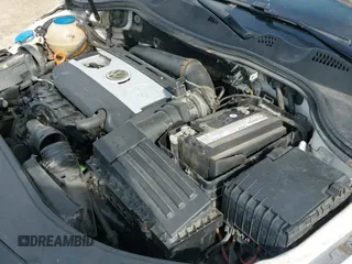 ✅ 2008 Volkswagen Passat Lux • VIN: WVWEK73CX8E198325 • Lot: 43300687. Wystawiony na IAAI z przebiegiem 135 694 mil. Bezpłatny archiwum sprzedaży aukcyjnych z USA i szczegółowy raport historii pojazdu na DreamBid. Zdjęcie 19.