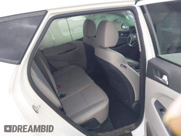 ✅ 2020 Hyundai Tucson SEL • VIN: KM8J3CAL4LU203021 • Lot: 42167082. Wystawiony na IAAI z przebiegiem 49 826 mil. Bezpłatny archiwum sprzedaży aukcyjnych z USA i szczegółowy raport historii pojazdu na DreamBid. Zdjęcie 8.
