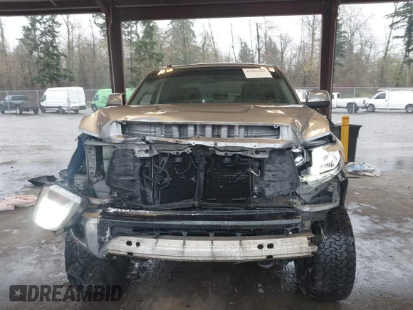 ✅ 2014 Toyota Tundra Platinum • VIN: 5TFAY5F19EX341633 • Lot: 43882089. Wystawiony na IAAI z przebiegiem 161 514 mil. Bezpłatny archiwum sprzedaży aukcyjnych z USA i szczegółowy raport historii pojazdu na DreamBid. Zdjęcie 6.