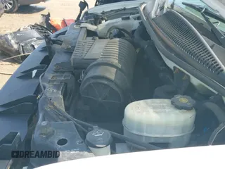 ✅ 2015 Chevrolet Express Cargo • VIN: 1GCWGFCF1F1143860 • Lot: 42514568. Listed on IAAI with 197,012 mi. Free auction sales archive from the USA and detailed vehicle history report at DreamBid. Image 19.