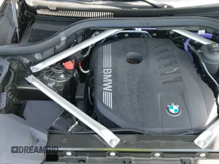 ✅ 2024 BMW X5 sDrive40i • VIN: 5UX13EU06R9S79870 • Lot: 42682865. Wystawiony na IAAI z przebiegiem 11 733 mil. Bezpłatny archiwum sprzedaży aukcyjnych z USA i szczegółowy raport historii pojazdu na DreamBid. Zdjęcie 19.