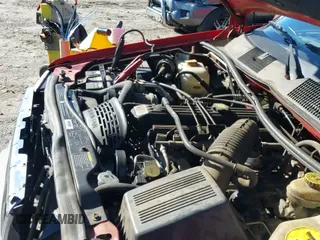 ✅ 1996 Jeep Grand Cherokee Laredo • VIN: 1J4EX58S8TC122302 • Lot: 41218573. Wystawiony na IAAI z przebiegiem 195 392 mil. Bezpłatny archiwum sprzedaży aukcyjnych z USA i szczegółowy raport historii pojazdu na DreamBid. Zdjęcie 19.