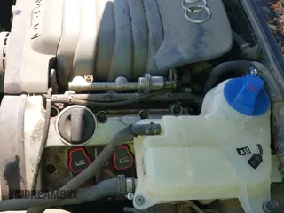 ✅ 2002 Audi A4 3.0L • VIN: WAULT68E02A311560 • Lot: 42439916. Wystawiony na IAAI z przebiegiem 182 638 mil. Bezpłatny archiwum sprzedaży aukcyjnych z USA i szczegółowy raport historii pojazdu na DreamBid. Zdjęcie 12.