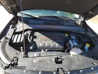 ✅ 2018 Jeep Compass Latitude • VIN: 3C4NJDBB8JT354989 • Lot: 92004195. Wystawiony na Copart z przebiegiem 103 345 mil. Bezpłatny archiwum sprzedaży aukcyjnych z USA i szczegółowy raport historii pojazdu na DreamBid. Zdjęcie 14.