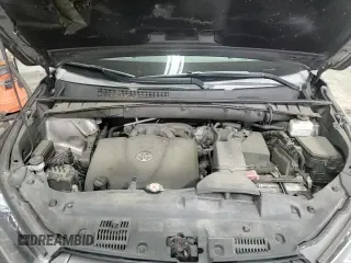 ✅ 2019 Toyota Highlander Limited • VIN: 5TDDZRFH5KS965221 • Lot: 82009665. Wystawiony na Copart z przebiegiem 102 513 mil. Bezpłatny archiwum sprzedaży aukcyjnych z USA i szczegółowy raport historii pojazdu na DreamBid. Zdjęcie 14.