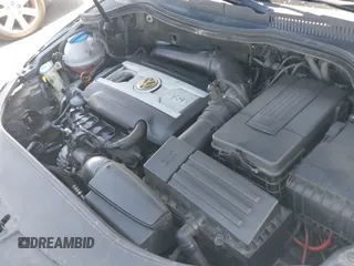 ✅ 2011 Volkswagen CC Sport • VIN: WVWMP7AN3BE713335 • Лот: 42666744. Опубликован ранее на IAAI с пробегом 172 068 миль. Бесплатный доступ к архиву аукционных продаж из США и подробный отчёт об истории автомобиля на DreamBid. Изображение 12.