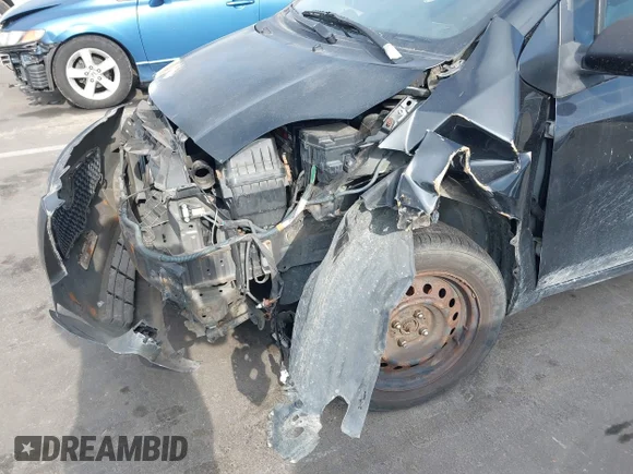 ✅ 2007 Toyota Yaris • VIN: JTDJT923475105015 • Лот: 44105744. Опубликован ранее на IAAI с пробегом 256 173 миль. Бесплатный доступ к архиву аукционных продаж из США и подробный отчёт об истории автомобиля на DreamBid. Изображение 6.