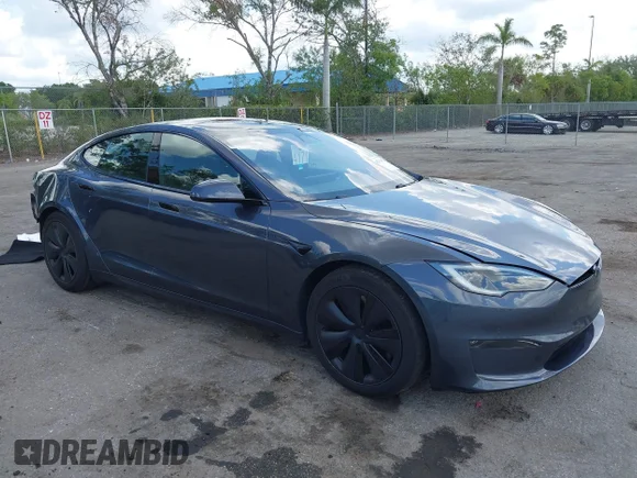 ✅ 2023 Tesla Model S • VIN: 5YJSA1E59PF502274 • Lot: 42171490. Listed on IAAI with 45,582 mi. Free auction sales archive from the USA and detailed vehicle history report at DreamBid. Image 1.