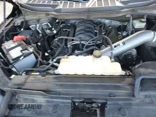 ✅ 2022 Ford F-150 XL • VIN: 1FTFW1E51NFB37472 • Lot: 84403225. Wystawiony na Copart z przebiegiem 62 402 mil. Bezpłatny archiwum sprzedaży aukcyjnych z USA i szczegółowy raport historii pojazdu na DreamBid. Zdjęcie 13.