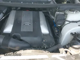 ✅ 2004 Land Rover Range Rover HSE • VIN: SALME11424A167737 • Lot: 42720331. Wystawiony na IAAI z przebiegiem 145 422 mil. Bezpłatny archiwum sprzedaży aukcyjnych z USA i szczegółowy raport historii pojazdu na DreamBid. Zdjęcie 13.