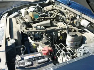 ✅ 2008 Ford Ranger XL • VIN: 1FTYR14U68PB14213 • Lot: 43740830. Wystawiony na IAAI z przebiegiem 88 110 mil. Bezpłatny archiwum sprzedaży aukcyjnych z USA i szczegółowy raport historii pojazdu na DreamBid. Zdjęcie 13.