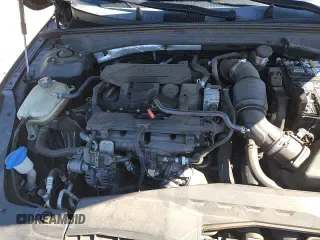 ✅ 2021 Kia K5 LX • VIN: 5XXG24J29MG001510 • Lot: 84585595. Listed on Copart with 98,336 mi. Free auction sales archive from the USA and detailed vehicle history report at DreamBid. Image 13.