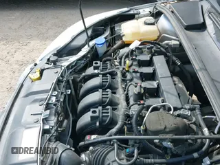 ✅ 2014 Ford Focus S • VIN: 1FADP3E29EL411837 • Lot: 43373524. Wystawiony na IAAI z przebiegiem 130 000 mil. Bezpłatny archiwum sprzedaży aukcyjnych z USA i szczegółowy raport historii pojazdu na DreamBid. Zdjęcie 13.