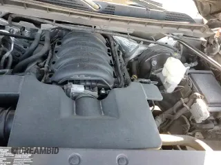 ✅ 2018 Chevrolet Silverado 1500 LT • VIN: 3GCPCREC1JG185332 • Лот: 92125365. Опубликован ранее на Copart с пробегом 114 666 миль. Бесплатный доступ к архиву аукционных продаж из США и подробный отчёт об истории автомобиля на DreamBid. Изображение 13.