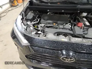 ✅ 2024 Toyota RAV4 XLE Premium • VIN: 2T3A1RFV9RW474725 • Lot: 86895925. Listed on Copart with 70,559 mi. Free auction sales archive from the USA and detailed vehicle history report at DreamBid. Image 14.