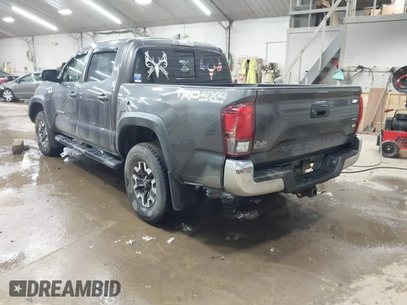 ✅ 2019 Toyota Tacoma SR5 • VIN: 3TMCZ5AN1KM253550 • Lot: 44228815. Wystawiony na IAAI z przebiegiem 54 479 mil. Bezpłatny archiwum sprzedaży aukcyjnych z USA i szczegółowy raport historii pojazdu na DreamBid. Zdjęcie 3.