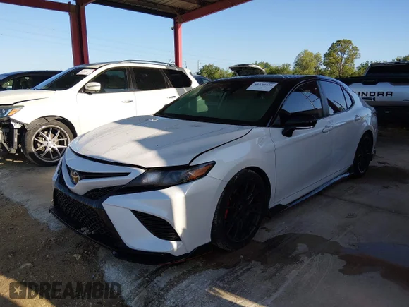 ✅ 2024 Toyota Camry XSE • VIN: 4T1KZ1AK2RU100901 • Lot: 45174434. Wystawiony na IAAI z przebiegiem 45 480 mil. Bezpłatny archiwum sprzedaży aukcyjnych z USA i szczegółowy raport historii pojazdu na DreamBid. Zdjęcie 2.