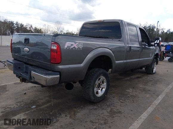 ✅ 2012 Ford F-250 XLT • VIN: 1FT7W2BT1CEA23536 • Lot: 44543377. Wystawiony na IAAI z przebiegiem Nie podano. Bezpłatny archiwum sprzedaży aukcyjnych z USA i szczegółowy raport historii pojazdu na DreamBid. Zdjęcie 4.