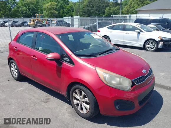 ✅ 2013 Kia Rio EX • VIN: KNADN5A32D6102473 • Lot: 44847218. Wystawiony na IAAI z przebiegiem 166 070 mil. Bezpłatny archiwum sprzedaży aukcyjnych z USA i szczegółowy raport historii pojazdu na DreamBid. Zdjęcie 1.