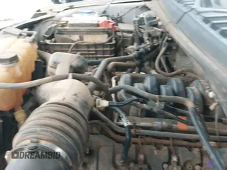 ✅ 2017 Ford F-150 XL • VIN: 1FTNF1EF7HKD96158 • Lot: 42321038. Wystawiony na IAAI z przebiegiem 231 258 mil. Bezpłatny archiwum sprzedaży aukcyjnych z USA i szczegółowy raport historii pojazdu na DreamBid. Zdjęcie 19.