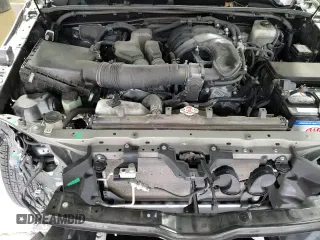 ✅ 2020 Toyota 4Runner SR5 • VIN: JTEBU5JR6L5787773 • Lot: 81951375. Listed on Copart with 95,423 mi. Free auction sales archive from the USA and detailed vehicle history report at DreamBid. Image 15.