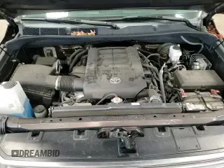 ✅ 2021 Toyota Tundra Limited • VIN: 5TFHY5F19MX005400 • Lot: 67043745. Listed on Copart with 15,841 mi. Free auction sales archive from the USA and detailed vehicle history report at DreamBid. Image 13.