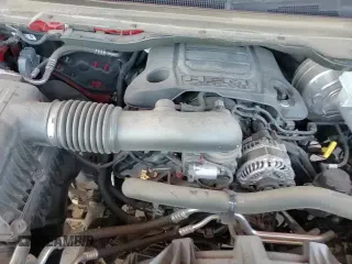 ✅ 2022 Ram 1500 Big Horn • VIN: 1C6RREBTXNN260585 • Lot: 81964975. Wystawiony na Copart z przebiegiem 78 402 mil. Bezpłatny archiwum sprzedaży aukcyjnych z USA i szczegółowy raport historii pojazdu na DreamBid. Zdjęcie 15.