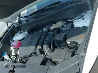 ✅ 2025 Hyundai Santa Fe SE • VIN: 5NMP14GL6SH134811 • Lot: 43112938. Wystawiony na IAAI z przebiegiem 7 924 mil. Bezpłatny archiwum sprzedaży aukcyjnych z USA i szczegółowy raport historii pojazdu na DreamBid. Zdjęcie 21.