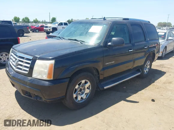 ✅ 2006 Cadillac Escalade • VIN: 1GYEC63N96R134964 • Лот: 45196272. Опубліковано раніше на IAAI з пробігом 212 775 миль. Безкоштовний доступ до архіву аукціонних продажів зі США та докладний звіт про історію автомобіля на DreamBid. Зображення 2.