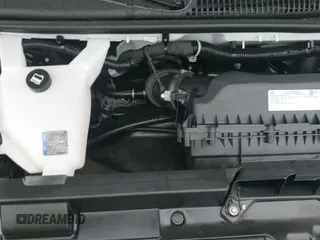 ✅ 2024 GMC Savana Cargo • VIN: 1GTW7AFP8R1181159 • Lot: 42462978. Wystawiony na IAAI z przebiegiem 1 692 mil. Bezpłatny archiwum sprzedaży aukcyjnych z USA i szczegółowy raport historii pojazdu na DreamBid. Zdjęcie 20.