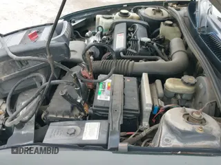 ✅ 2000 Saturn SL • VIN: 1G8ZK5276YZ210810 • Lot: 41418014. Wystawiony na IAAI z przebiegiem 93 078 mil. Bezpłatny archiwum sprzedaży aukcyjnych z USA i szczegółowy raport historii pojazdu na DreamBid. Zdjęcie 12.