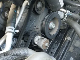 2018 Jeep Grand Cherokee Limited z VIN 1C4RJEBG5JC429811, wystawiony jako IAAI lot #43370767 z przebiegiem 77 454 mil mil oraz . Historia ofert i sprzedaży dostępna na DreamBid. Obrazek 19.