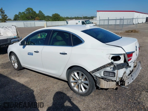 ✅ 2014 Buick Verano Group • VIN: 1G4PS5SK5E4109568 • Lot: 43493061. Wystawiony na IAAI z przebiegiem 152 693 mil. Bezpłatny archiwum sprzedaży aukcyjnych z USA i szczegółowy raport historii pojazdu na DreamBid. Zdjęcie 3.