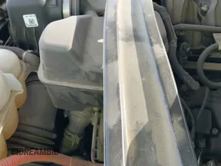 ✅ 2021 Ford Explorer Limited • VIN: 1FM5K7FW0MNA11542 • Lot: 43669007. Wystawiony na IAAI z przebiegiem 83 762 mil. Bezpłatny archiwum sprzedaży aukcyjnych z USA i szczegółowy raport historii pojazdu na DreamBid. Zdjęcie 19.