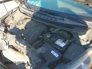 ✅ 2015 Hyundai Elantra SE • VIN: KMHDH4AE2FU433232 • Lot: 43521046. Listed on IAAI with 136,397 mi. Free auction sales archive from the USA and detailed vehicle history report at DreamBid. Image 20.