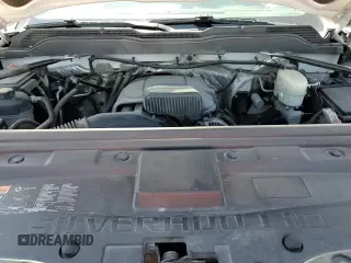 ✅ 2018 Chevrolet Silverado 2500HD Work Truck • VIN: 1GC1KUEG6JF125773 • Лот: 71799485. Опубликован ранее на Copart с пробегом 139 192 миль. Бесплатный доступ к архиву аукционных продаж из США и подробный отчёт об истории автомобиля на DreamBid. Изображение 13.