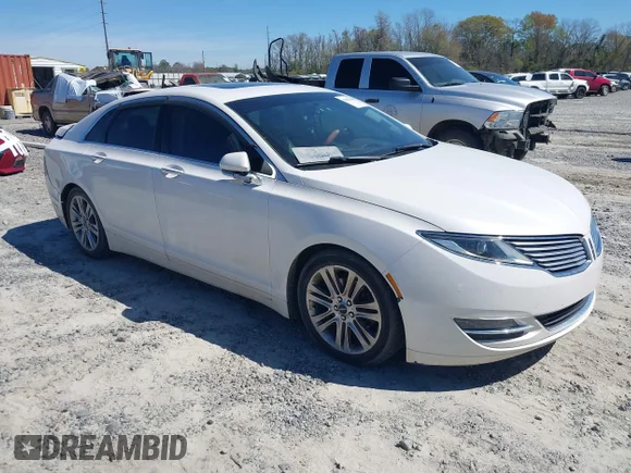 ✅ 2014 Lincoln MKZ • VIN: 3LN6L2GK6ER824334 • Lot: 41826468. Wystawiony na IAAI z przebiegiem 109 736 mil. Bezpłatny archiwum sprzedaży aukcyjnych z USA i szczegółowy raport historii pojazdu na DreamBid. Zdjęcie 1.
