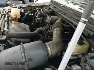 ✅ 2001 Ford F-250 XL • VIN: 1FTNF20L81EB15511 • Лот: 41718890. Опубликован ранее на IAAI с пробегом 164 081 миль. Бесплатный доступ к архиву аукционных продаж из США и подробный отчёт об истории автомобиля на DreamBid. Изображение 19.