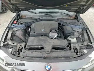 ✅ 2018 BMW 3 Series 320i • VIN: WBA8E1G54JNU90066 • Lot: 94128485. Listed on Copart with 54,736 mi. Free auction sales archive from the USA and detailed vehicle history report at DreamBid. Image 13.