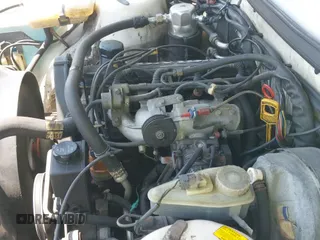 ✅ 1993 Volvo 240 • VIN: YV1AW8803P1949546 • Лот: 42411136. Опубликован ранее на IAAI с пробегом 225 859 миль. Бесплатный доступ к архиву аукционных продаж из США и подробный отчёт об истории автомобиля на DreamBid. Изображение 16.